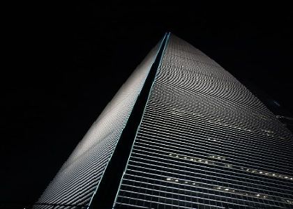 上海環球金融污的APP草莓下载18岁禁止